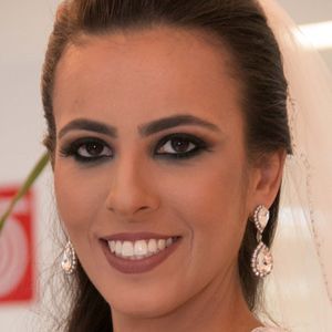 Meet your Posher, Gabriella maria